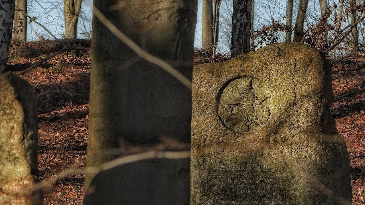 Waldfried - Der alte Försterfriedhof