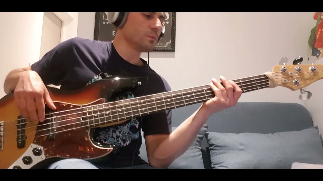 Igor Lallai  Plays Joe Bonamassa - Evil Mama ( bass cover  )