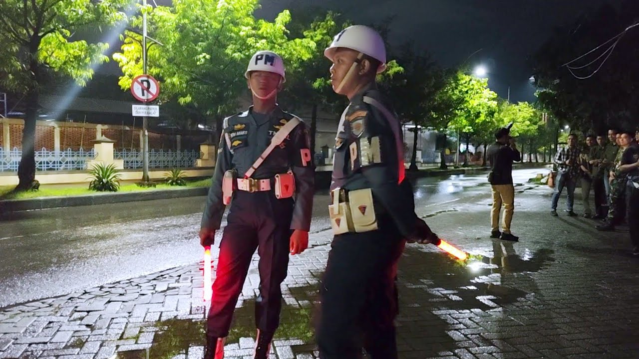 Это останется в памяти // Лучший командир Корпуса морской пехоты и его офицеры