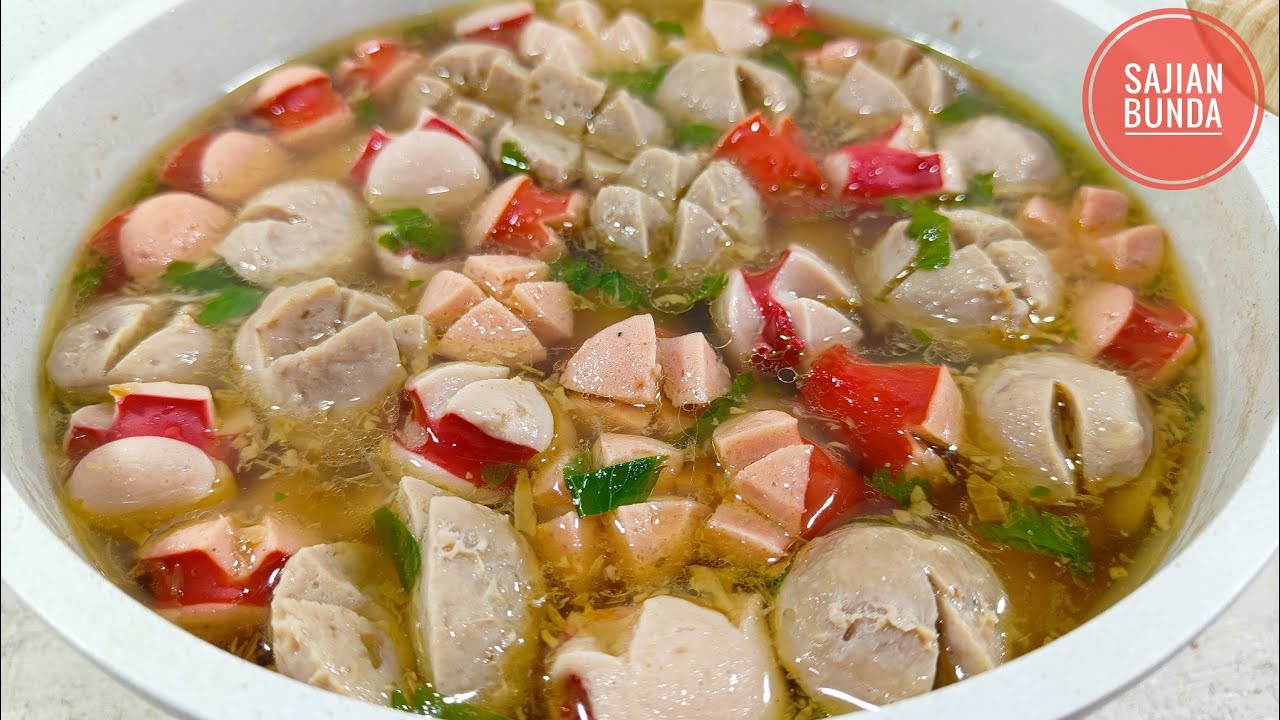 SOP BAKSO SOSIS KUAH BENING... MENU  PRASMANAN SEGER BANGET‼️