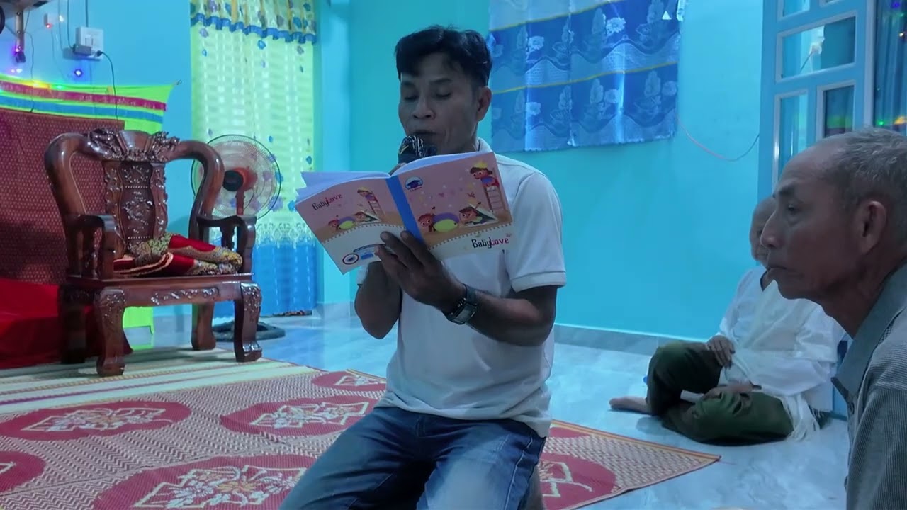 ចម្រើនព្រះបរិត្ត ក្នុងពិធីបុណ្យ ថ្វាយខ្លួនជា ឧបាសក ភូមិរលាំង