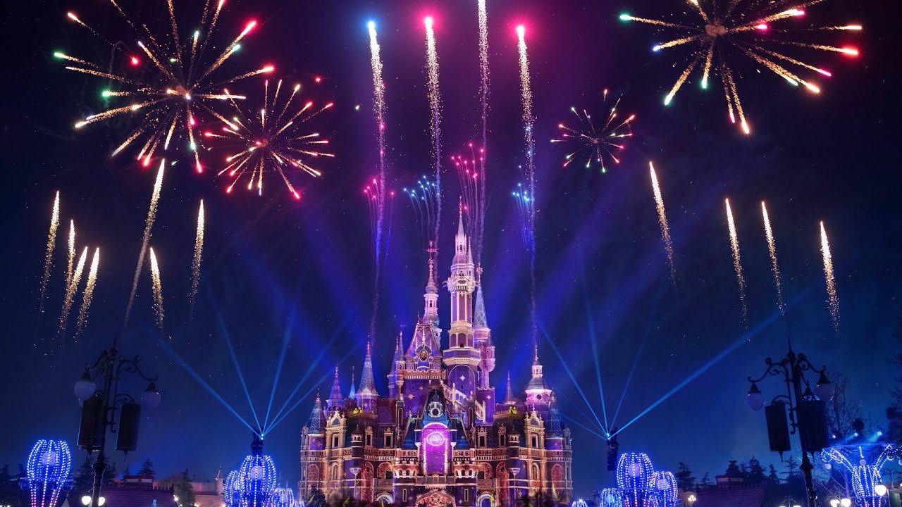 *FULL* ILLUMINATE! A Nighttime Celebration | ALL NEW 5th Anniversary Fireworks Show | Center View