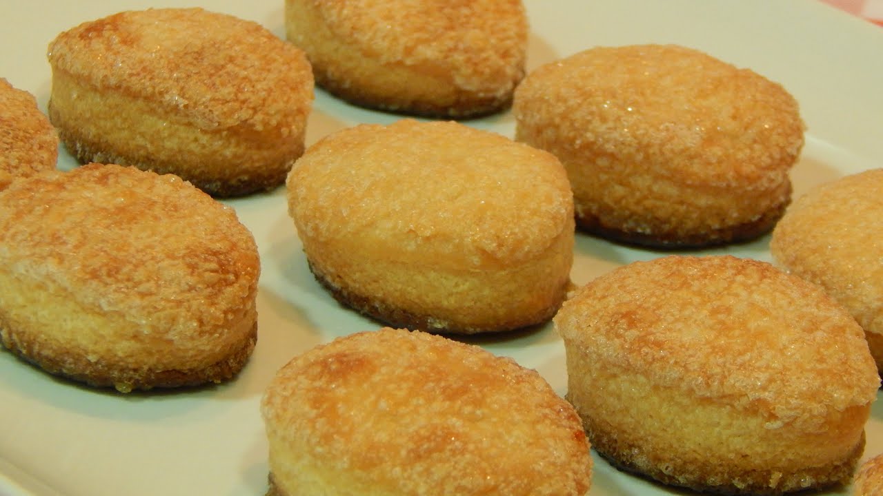 Receta fácil de galletas crujientes de queso