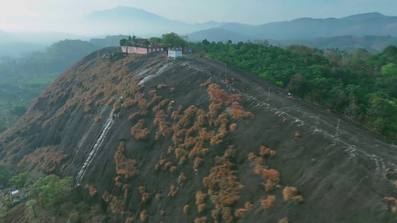 കേരളത്തിലെ 'പഴനി'...മലമുകളിലെ ക്ഷേത്രത്തിലേക്കാണ് നമ്മുടെ യാത്ര