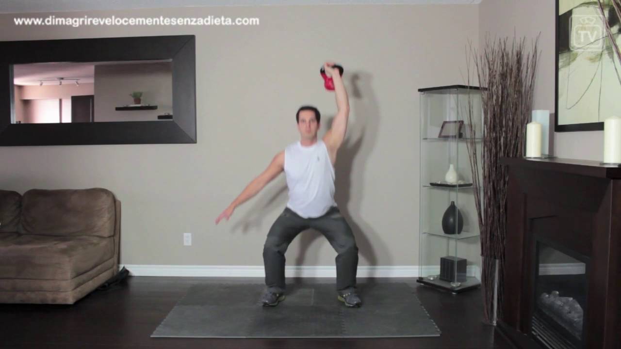 Squat con Kettlebell e Braccio Eretto Crossfit