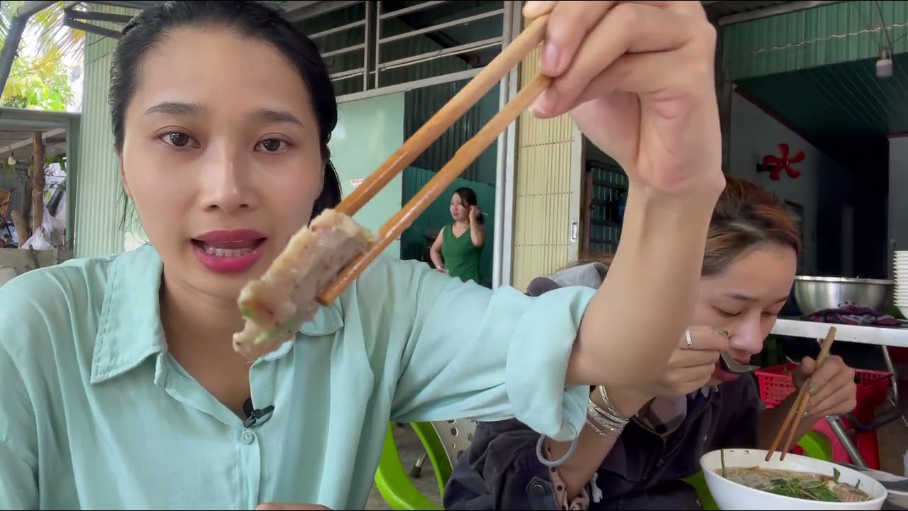 Bún cá Côn Đảo, phấn khích trước vẻ đẹp của bãi biển nơi đây - Miền Tây - Em Gái Quê
