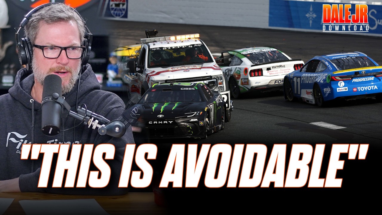 There's A Right Way & A Wrong Way To Race Teammates &mdash; Dale Jr. Weighs In