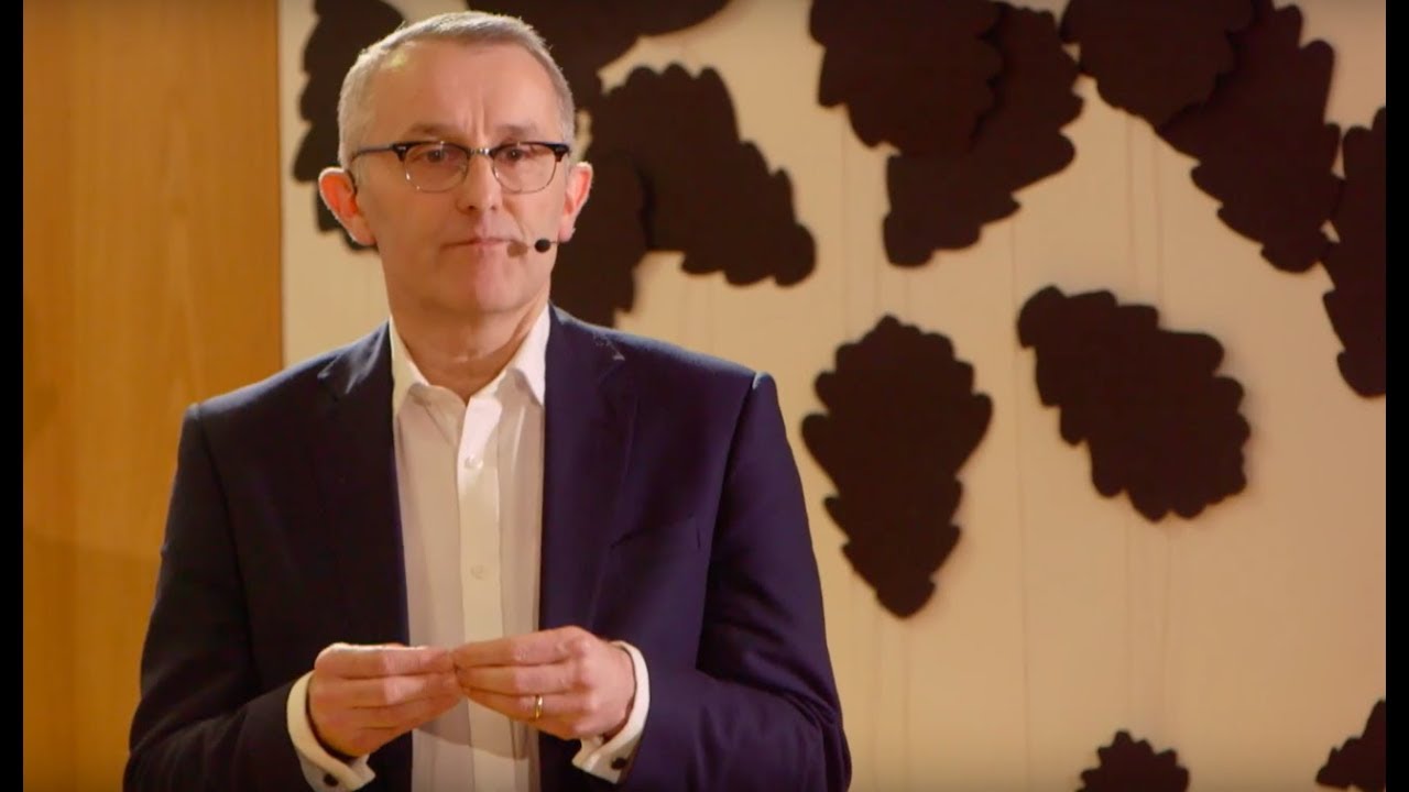 How can online communities help build physical neighbourhoods? | Rod Cantrill | TEDxNewnham