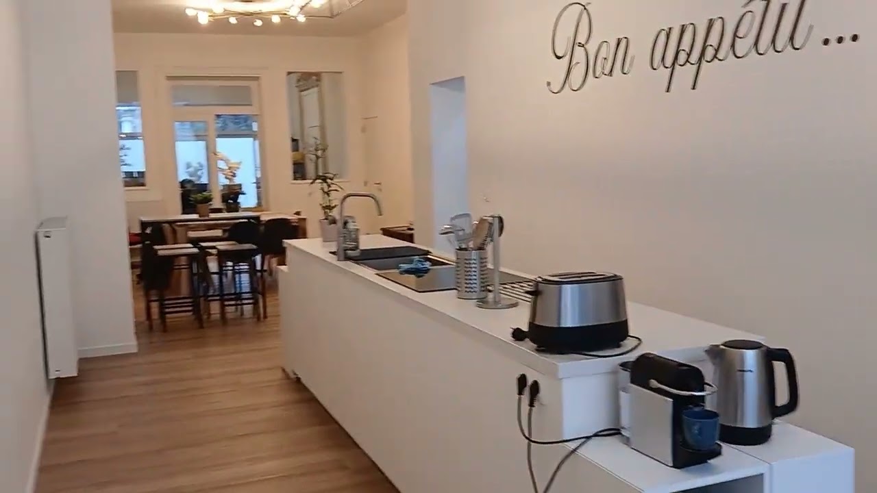 Room in a shared 4-bedroom apartment for rent in Jourdan, bills... - Spotahome (ref 1503295)
