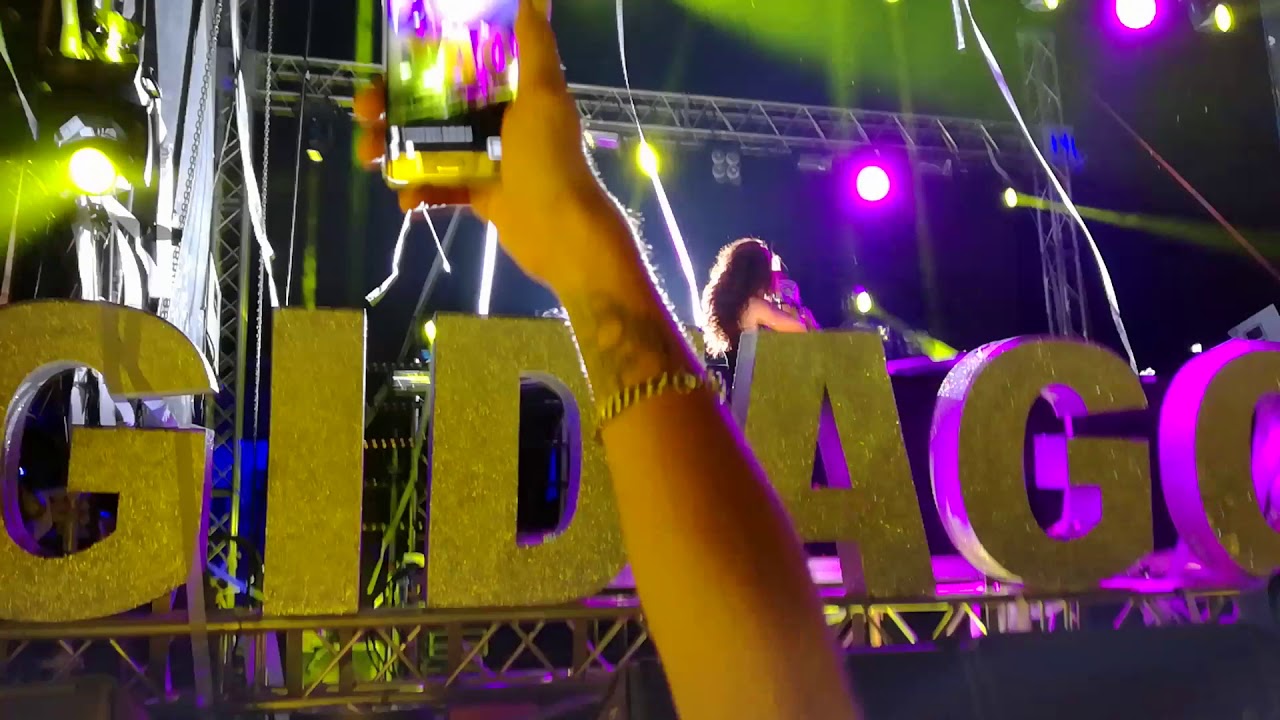Gigi D'Agostino bla bla bla (dark mix)-Luca Noise Crazy  le cave 26/07/17