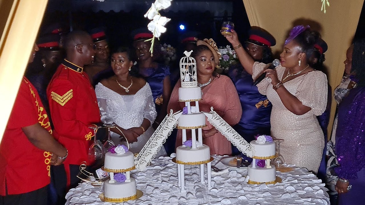 BEST CAKE MATRON..SHE JUST MADE THE WEDDING BE ONE OF A KIND. Charity +254722394829