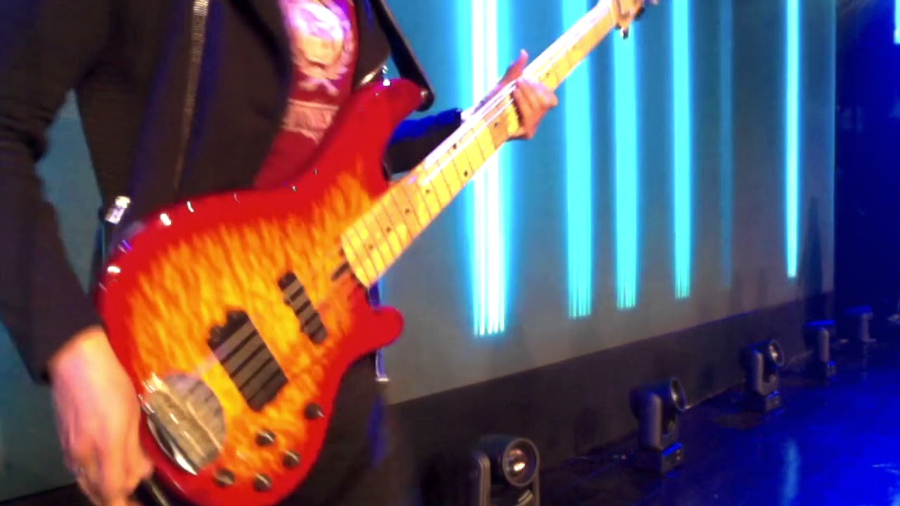 Profetizar (Prophesy) - Planetshakers - From The Bass Player Ears