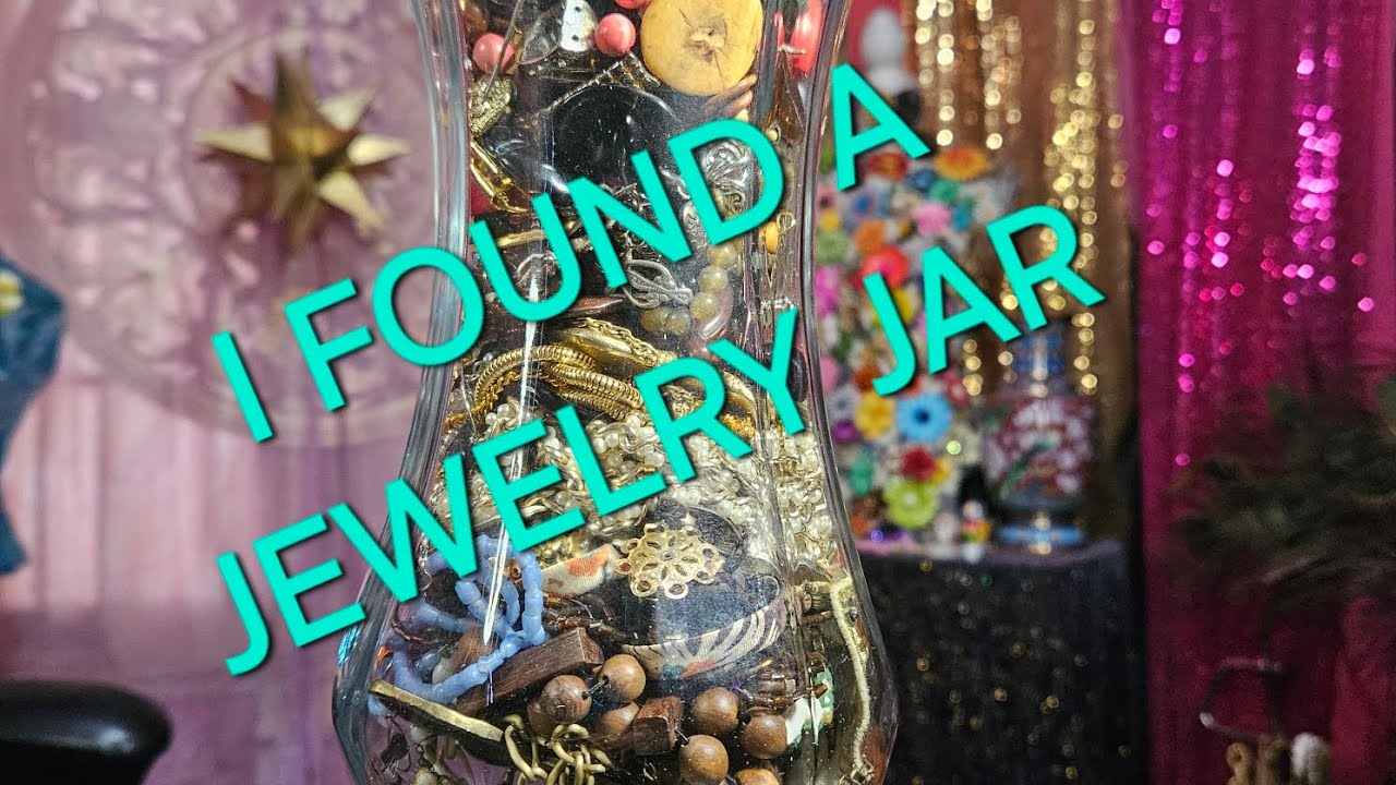 WHAT'S INSIDE/10K 14K GOLD/VINTAGE JEWELRY/WEISS