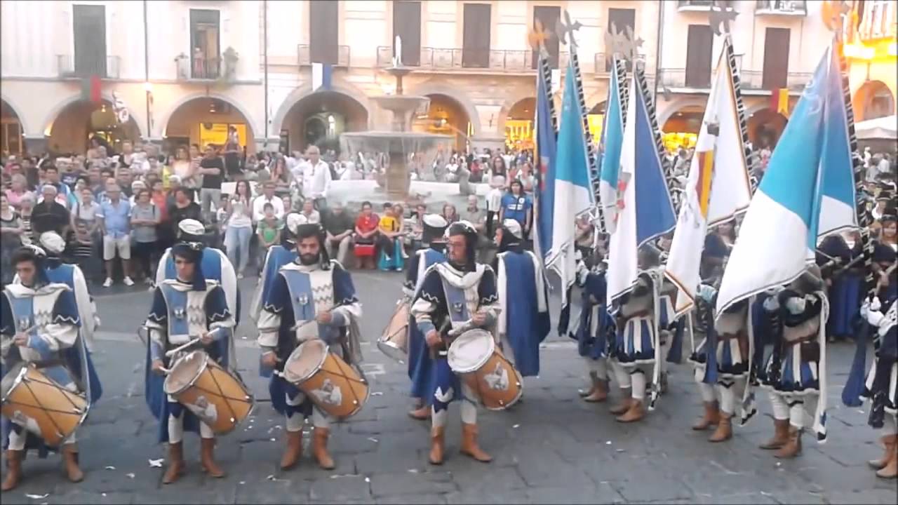 Trombonieri Sant'Anna | Corteo Storico 2014 | Uscita Piazza Duomo