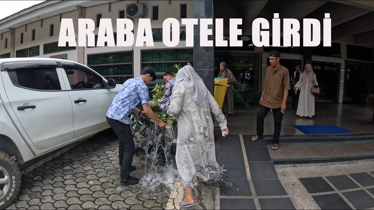 BENGKULU'DA MANYAK ARABA VE MOTOR KULLANIYORLAR - #138