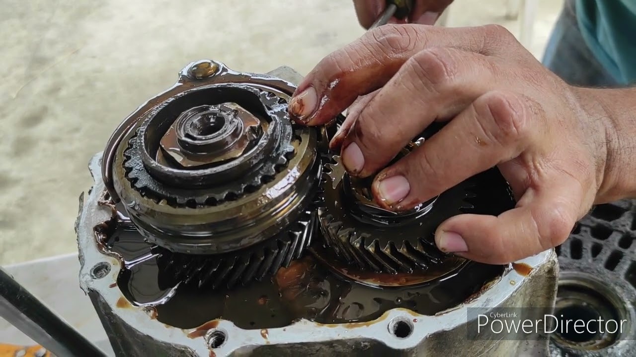 REPARANDO LA CAJA DE UN HYUNDAI VERNA .... problemas de sincronizadores