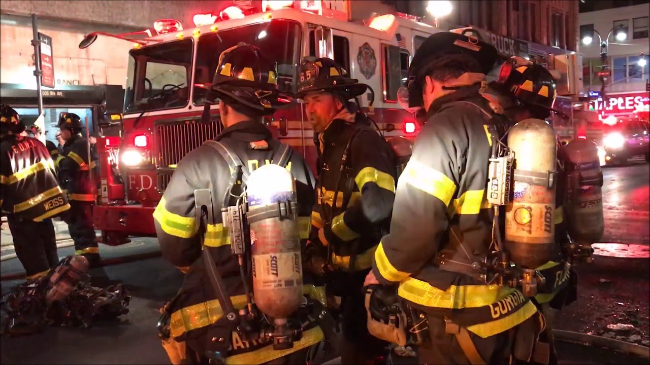 FDNY BOX 725 - FDNY BATTLING A 10-75 ALL HANDS FIRE ON W. 35TH STREET IN HELL'S KITCHEN, MANHATTAN.