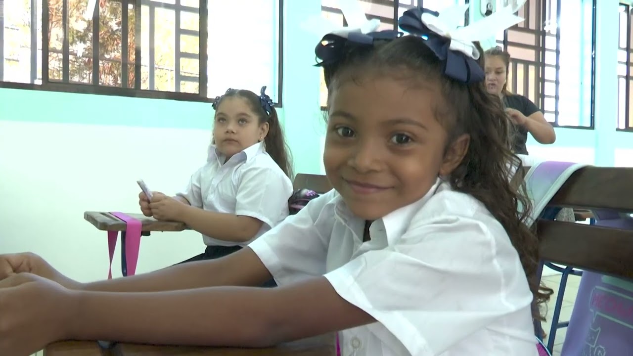 Mejoramiento y equipamiento Centro Escolar Fidel Castro /  Praderas de Sandino