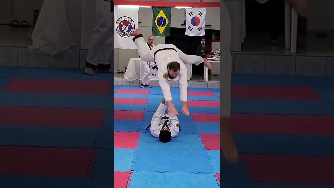 rolamentos n&atilde;o t&atilde;o b&aacute;sicos #hapkido #luta #defesapessoal