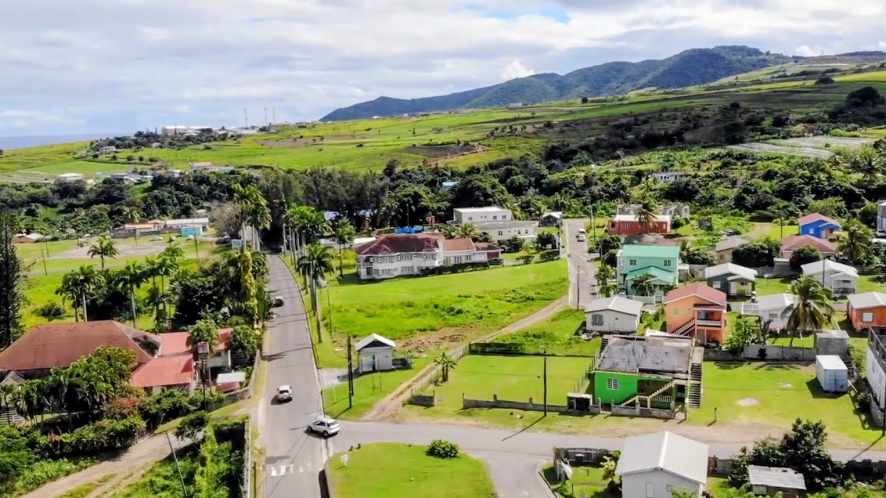Let's explore Lodge  village  St kitts  🇰🇳,  Aww  what a beautiful and peaceful  little village 😲