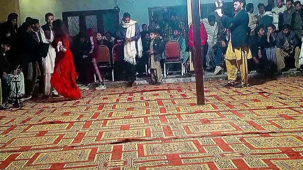 Aaj shadi k pala fungction 