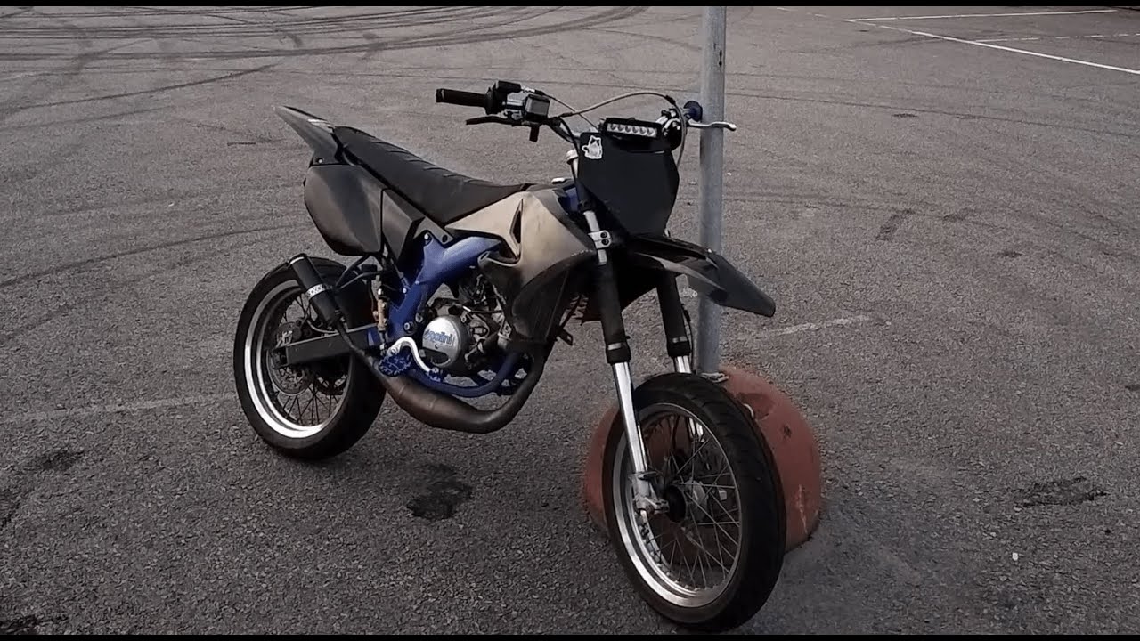 Jyskimenot | Yamaha Dt 77br keulaa