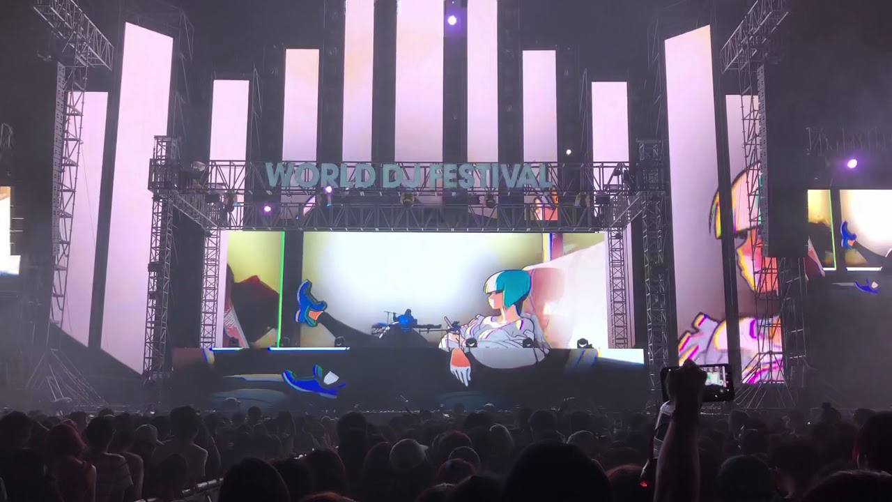 Porter Robinson - She Heals Everything @ World DJ Festival 2018 LIVE