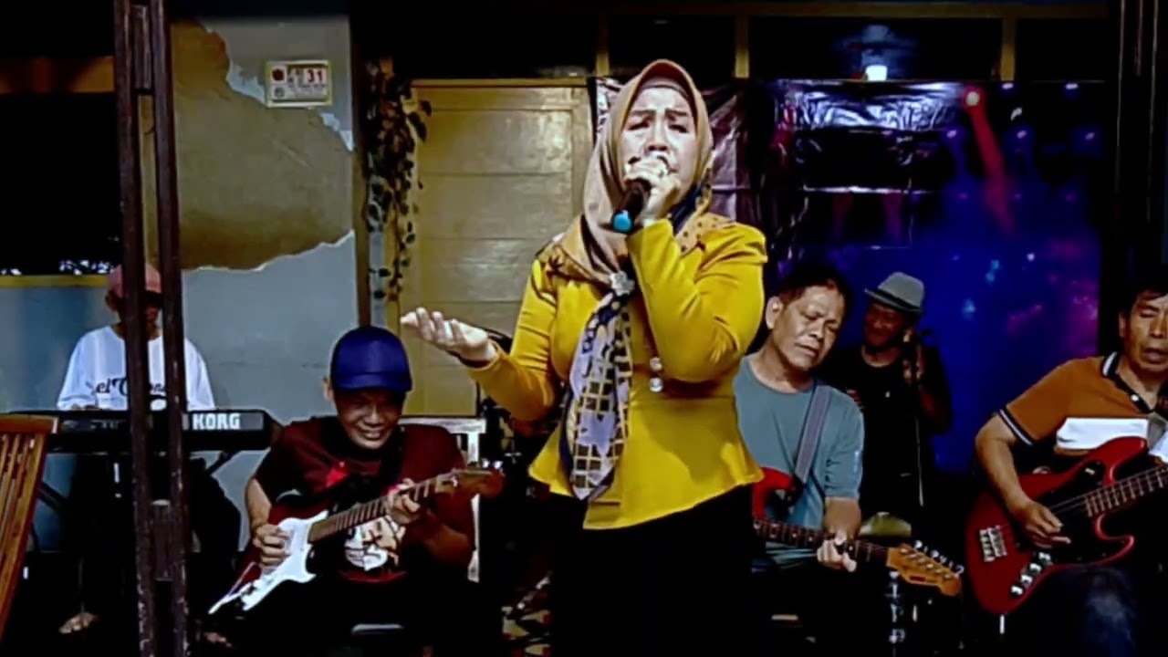 Berlatih.Cover:Buat sahabat cipt: Megy.z Voc:Reni