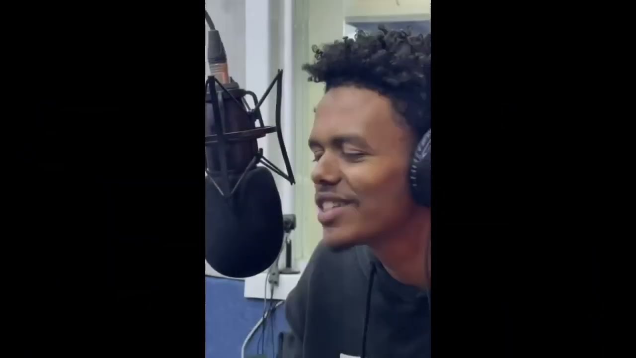 Nequbay ንቁባይ  -( Nequbay freestyled on Tirta Fm 97.6)