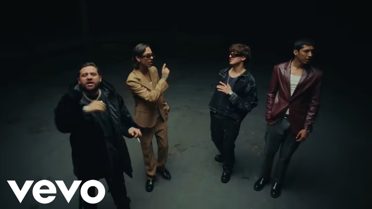 Gabito Ballesteros, Natanael Cano, Netón Vega , Luis R Conriquez - Vendiendo Libras (Video Oficial)
