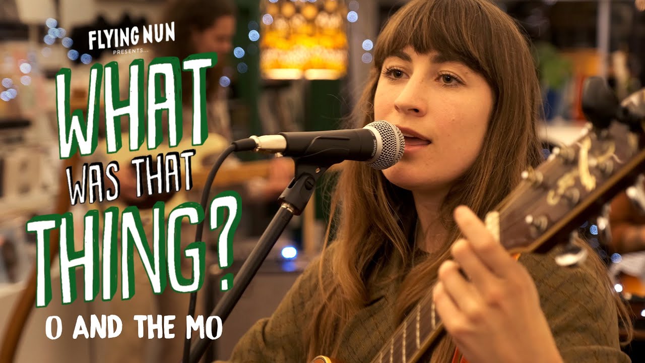 O and the Mo perform 'Pistachio Moon' live at Flying Nun