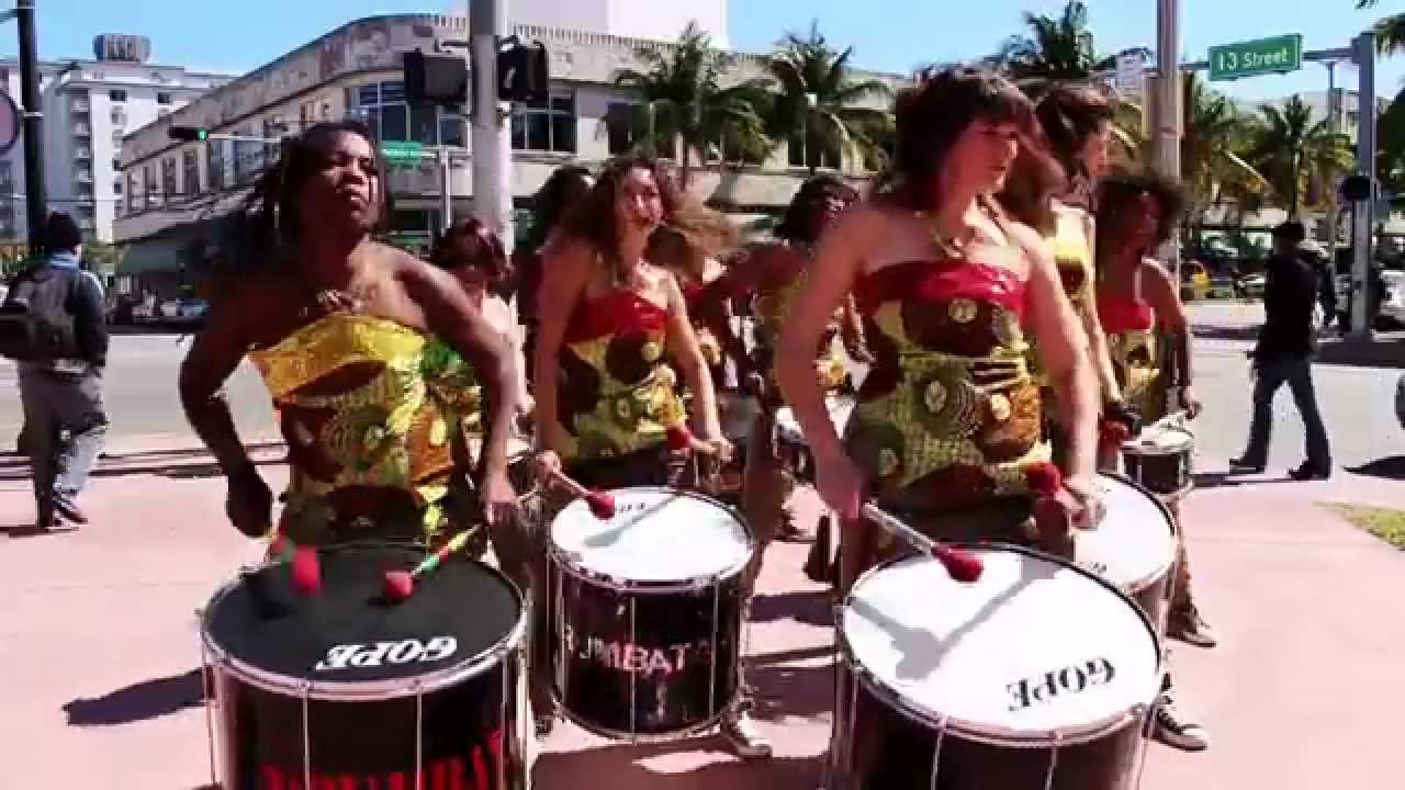 DRUMBATA Batucada -  Le Clip