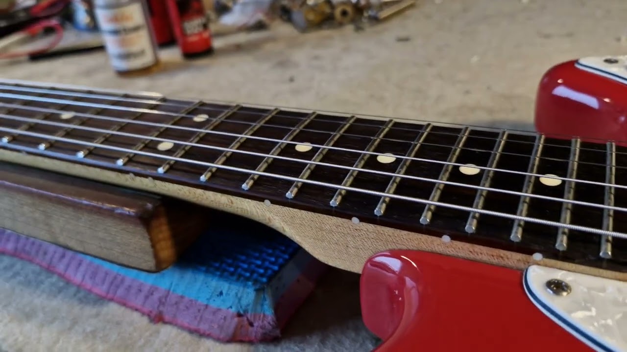 Modificando una Guitarra Squier Mustang !