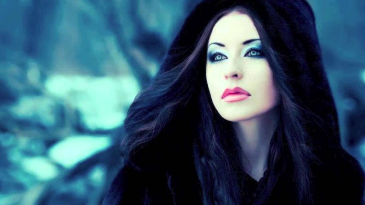 CECILIA -- Love of a Silent Moon