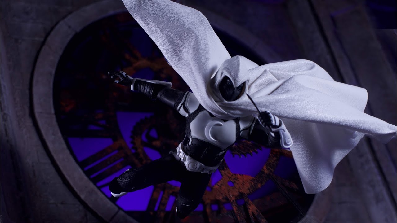 Mezco Toyz One:12 Collective SDCC 2019 Exclusive Marvel Moon Knight Crescent Edition Review