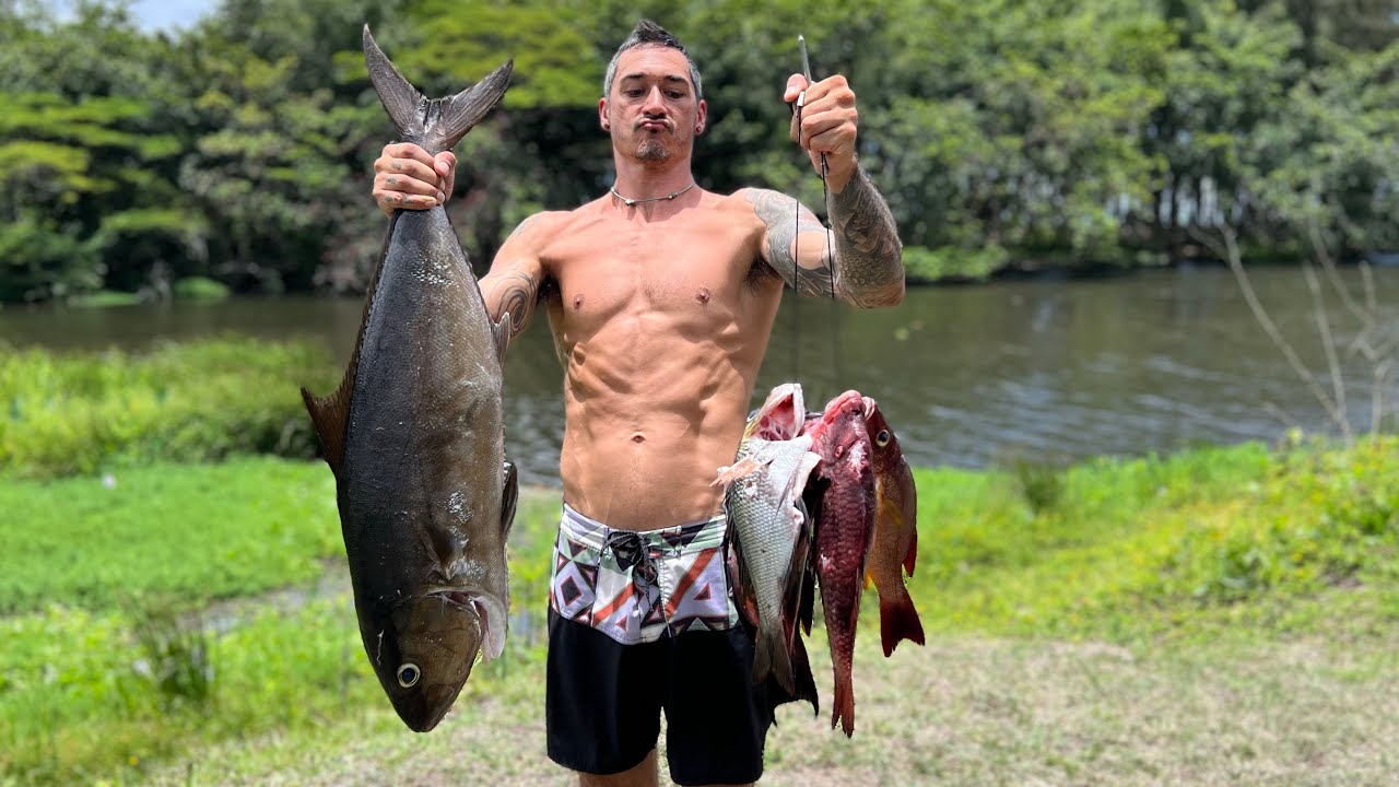 Kayak spearfishing Hawaii with the A-Team in a notorious location -catch & cook-