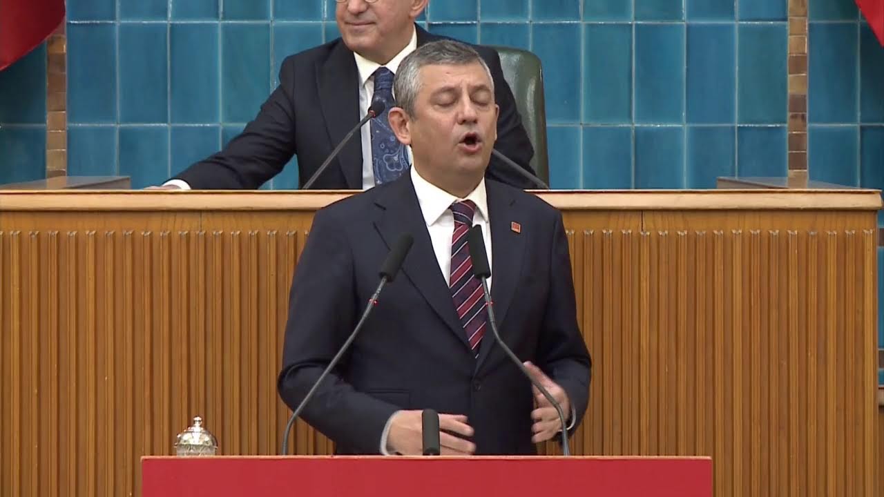 Partimizin grup toplantısını gerçekleştiriyoruz.