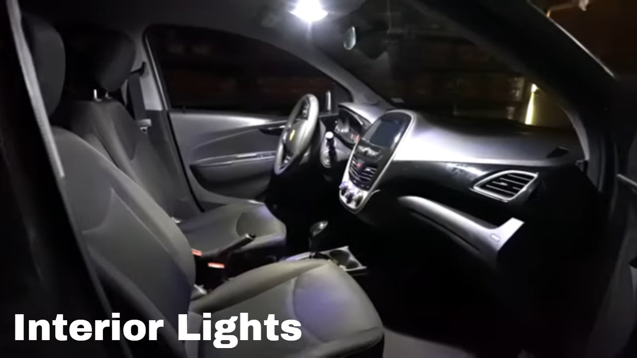 Замена | Замена лампочек салона Chevrolet Spark | Установка светодиодных ламп
