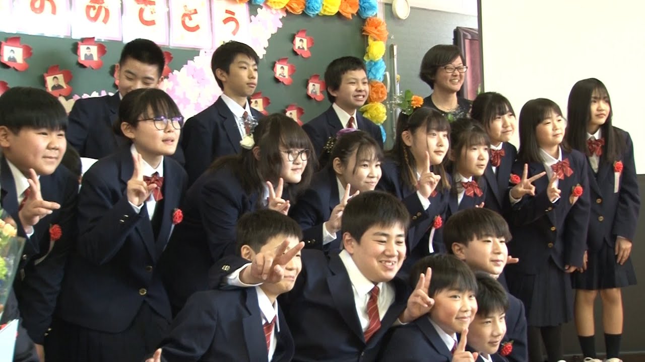 少し大きな制服で 砂川小学校で卒業式 2024/3/19