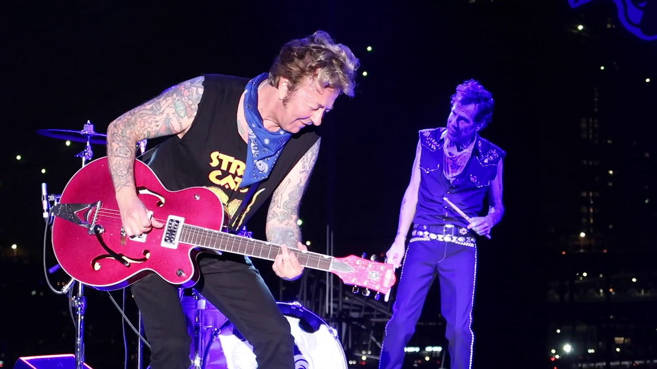 STRAY CATS - MISIRLOU - PIER 17 NY - 8/6/19