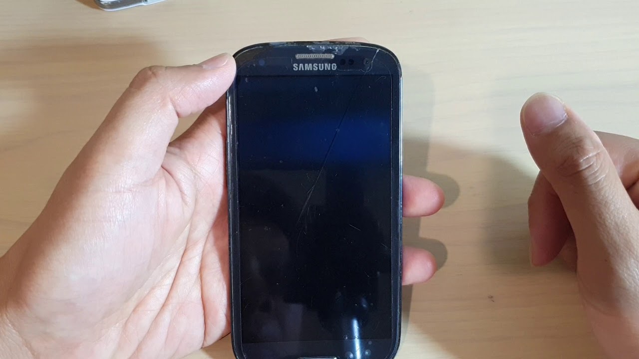 Входящий звонок на Galaxy S3 с оригинальным рингтоном Over The Horizon