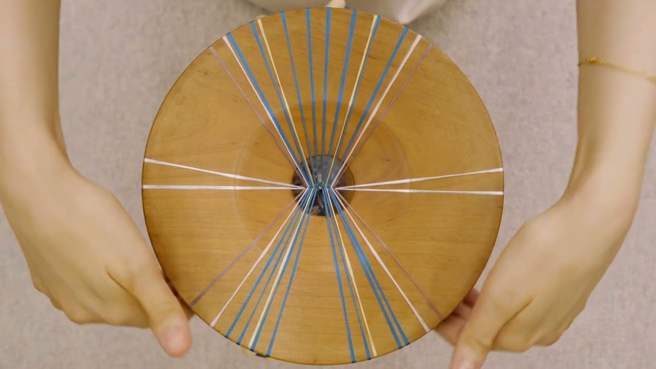 Kumihimo: braiding the thread
