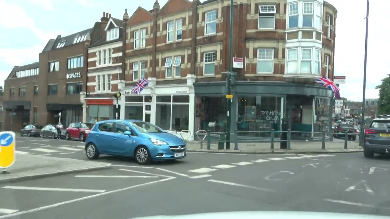 A drive through Teddington