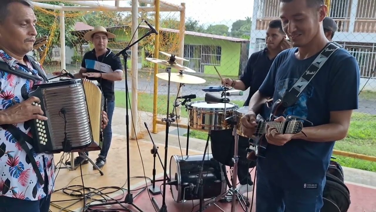 Ramiro Fuentes  Tema Tengo una Morada en el Cielo desde Las Margarita de Chepo
