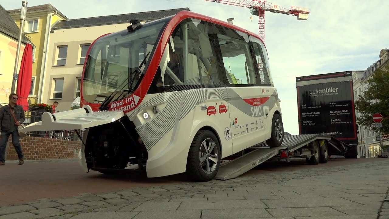 Autonomes Shuttle in Hof vorgestellt