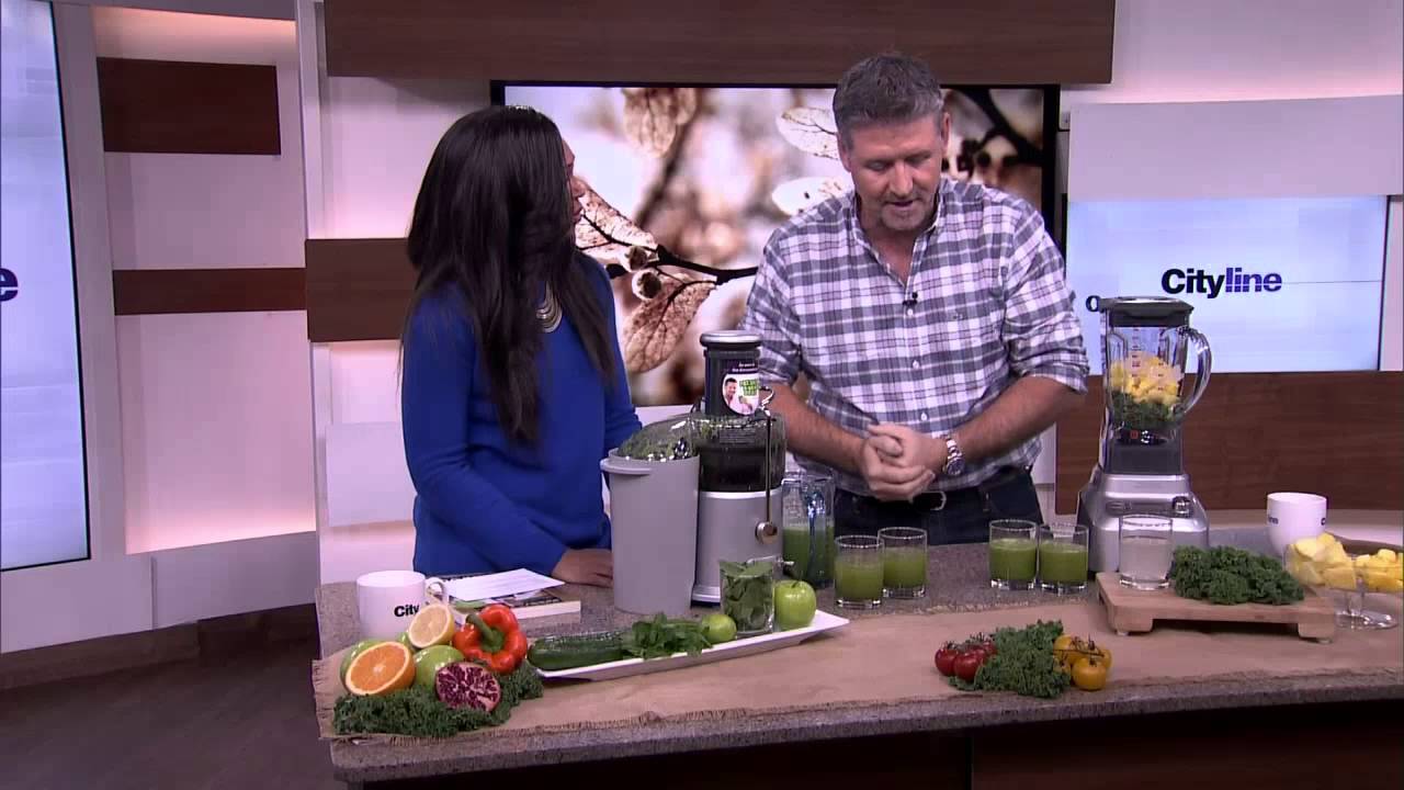 Juicing and smoothie-making with Joe Cross