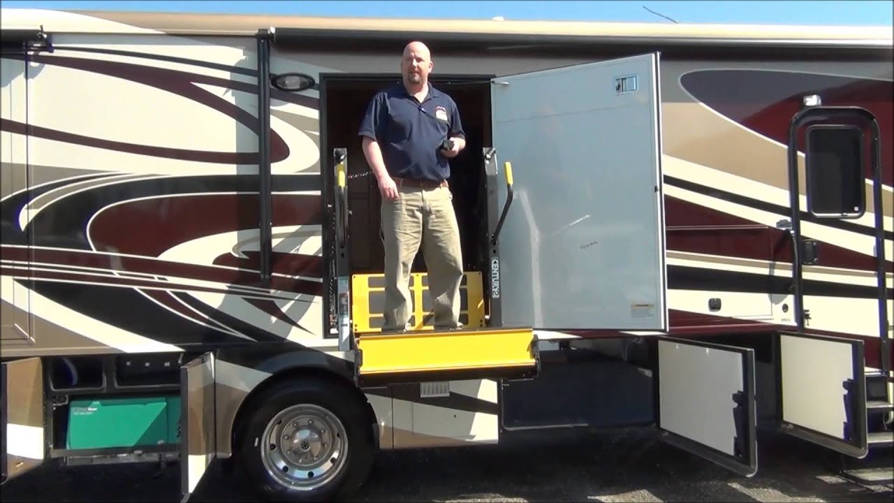 New 2014 Newmar Canyon Star 3911 | Handicap Accessible RV | Mount Comfort RV