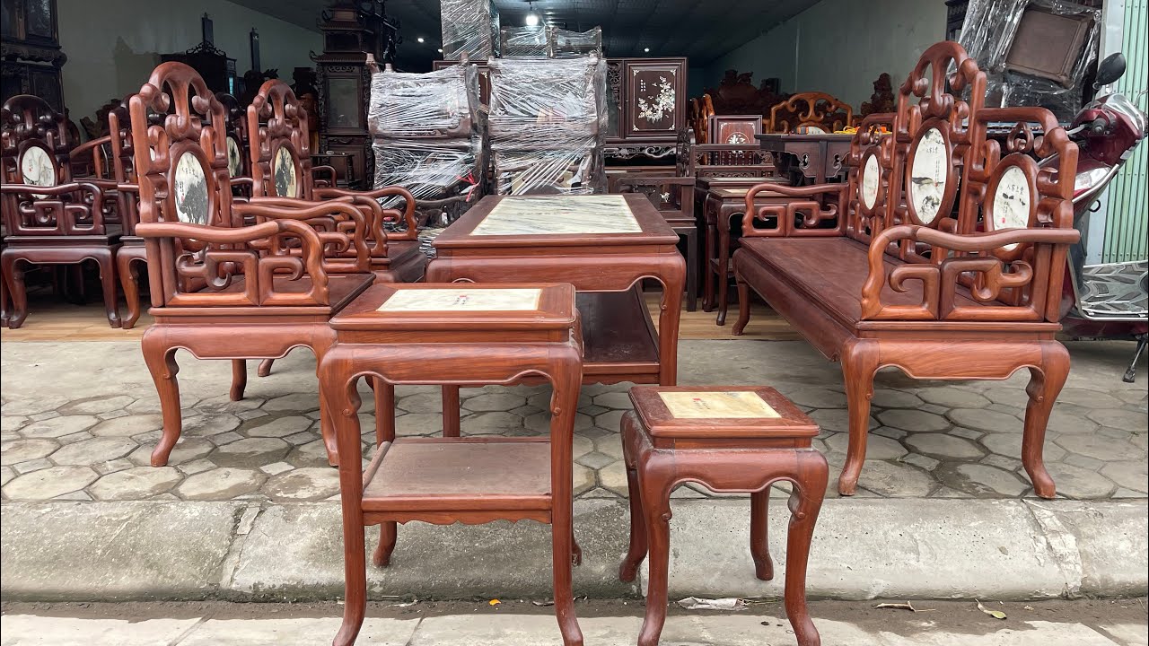 em vừa về bộ móc tàu 6 món bàn to dáng đẹp gỗ gụ, có giá 30tr, liên hệ 0344715560