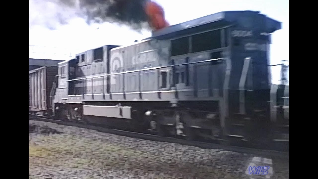 Conrail at Alliance Ohio incl. ore jennies train (SB loads) 1988