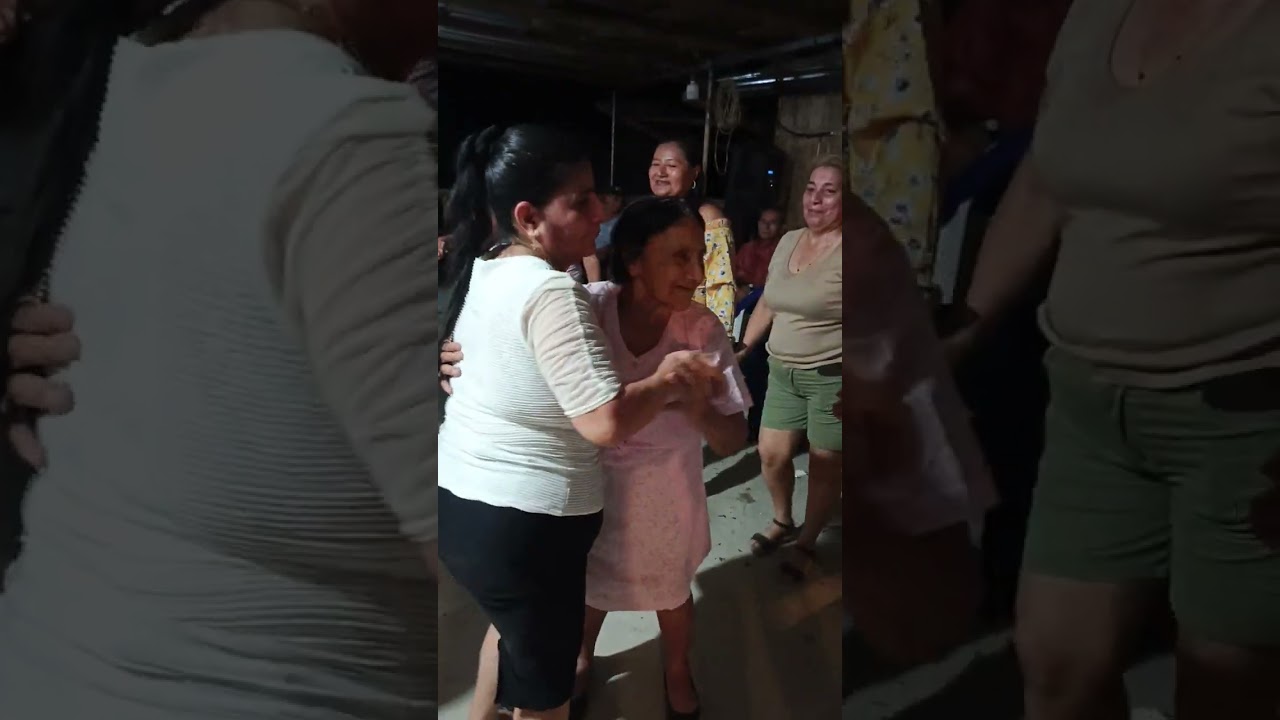 Parte 4 cumpleaños de adela 